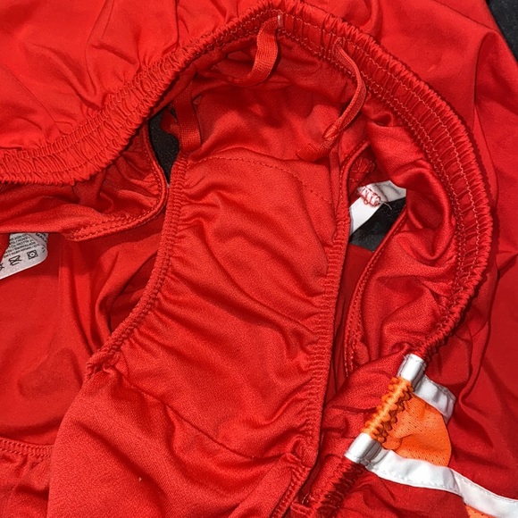 🦋Adorable orange Nike Dri-fit shorts! - Picture 7 of 7